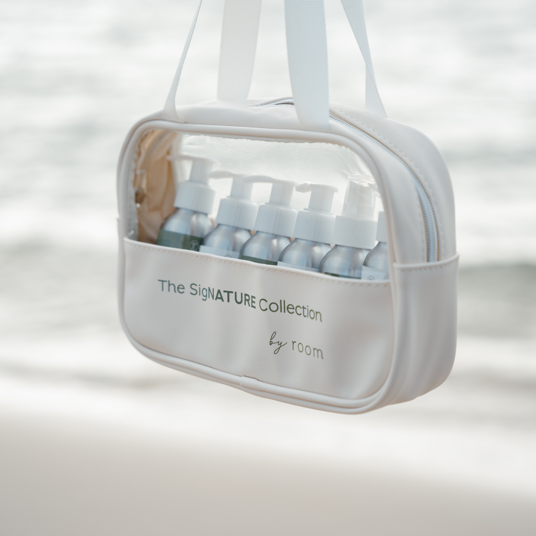 The SigNATURE Toiletry Bag incl. Natural Travel Products