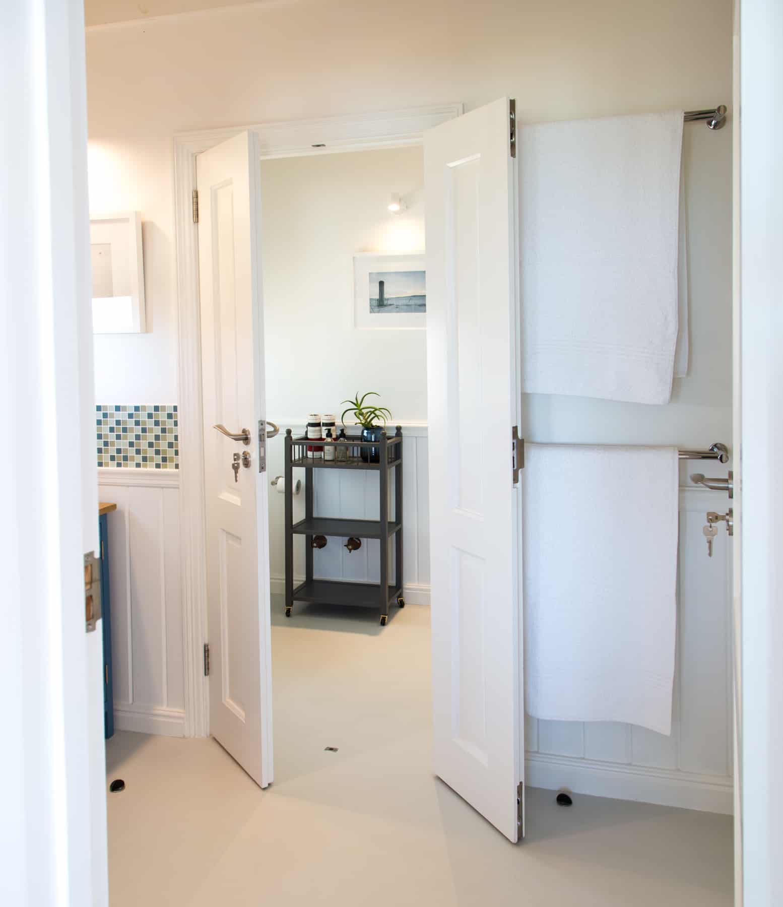 Whalesong Beach Cottage nestled in the heart of Churchhaven, a secluded fishing village within the pristine West Coast National Park. Sleeps 9.