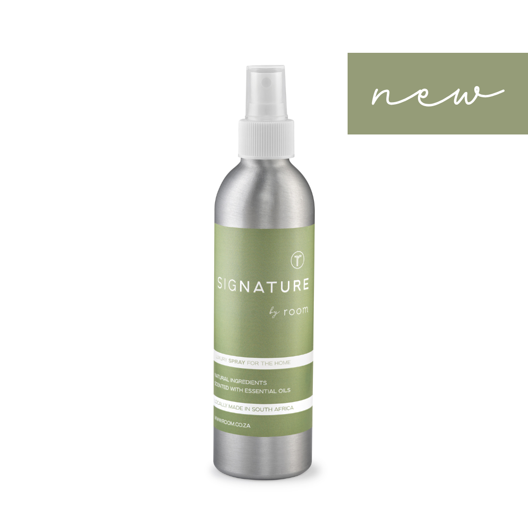 Natural room spray with a perfume-like scent, crafted from pure essential oils including Neroli and Vetiver. Luxurious and locally made, free from SLS, parabens, and palm oil — a calming, chemical-free fragrance to refresh your space and soothe the senses.