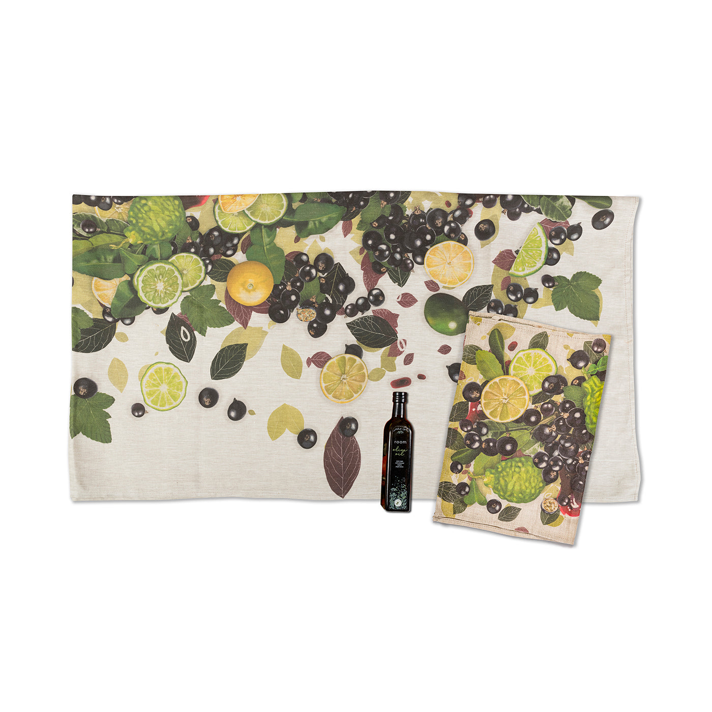 Olive Oil & Tablecloth Set