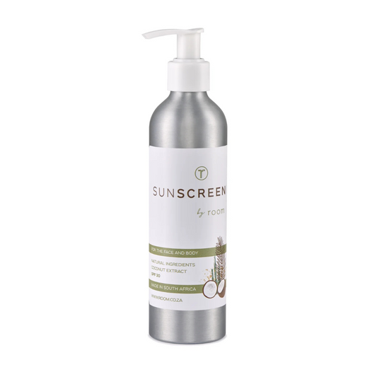 Natural. Luxurious. Locally Created.&nbsp;
An All-Natural Sunscreen!
Luxurious and scented with pure coconut extract.
A beautifully scented natural and nourishing formulation that utilises the sun protective ingredients of natural zinc and coconut.