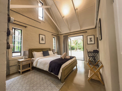 Witteboomen Forest Cottage nestled in the heart of the lush Constantia Winelands comfortably accommodating up to 8 guests across 4 bedrooms.