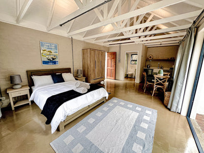 Witteboomen Forest Cottage nestled in the heart of the lush Constantia Winelands comfortably accommodating up to 8 guests across 4 bedrooms.