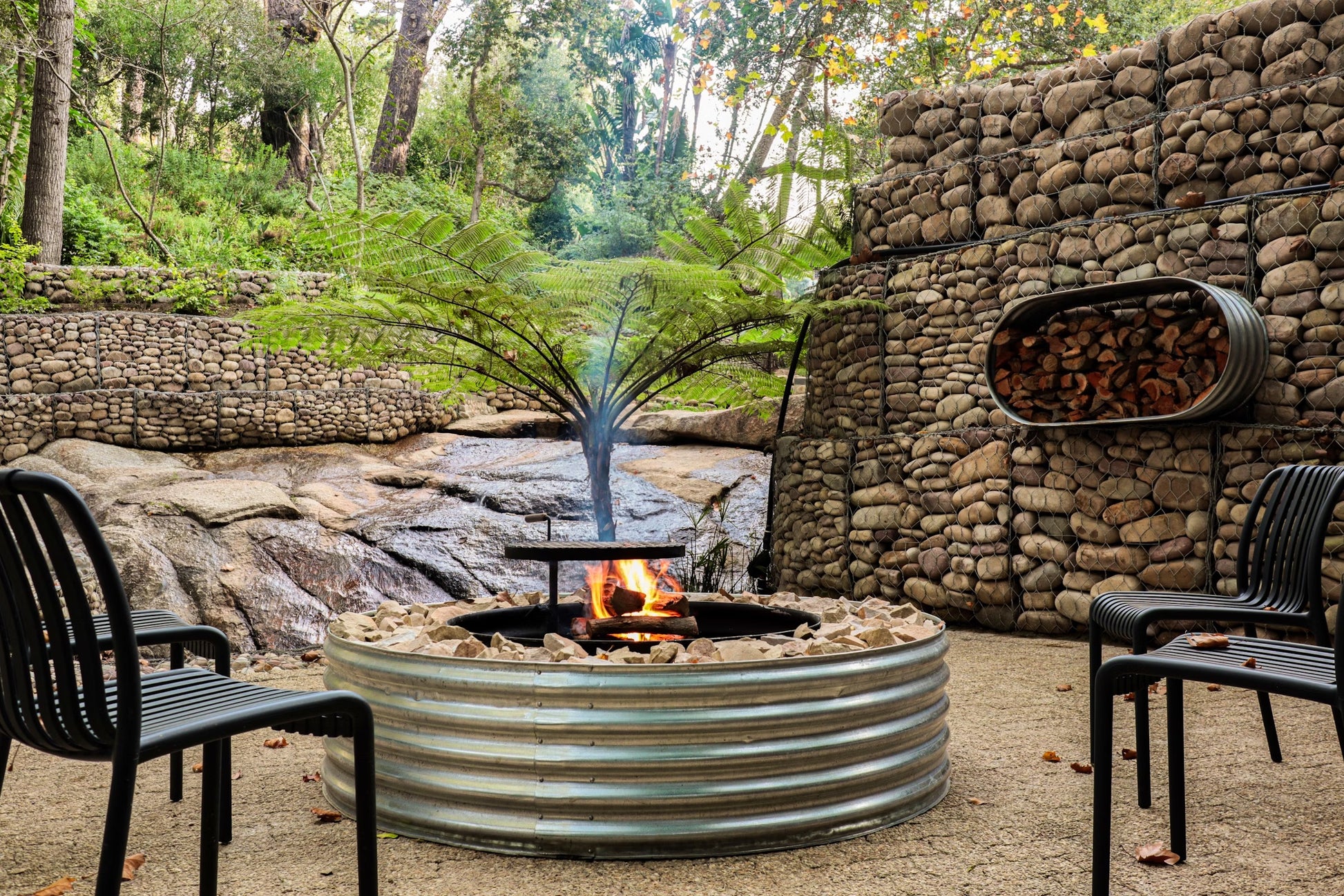 Witteboomen Forest Cottage nestled in the heart of the lush Constantia Winelands comfortably accommodating up to 8 guests across 4 bedrooms.