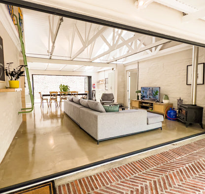 Witteboomen Forest Cottage nestled in the heart of the lush Constantia Winelands comfortably accommodating up to 8 guests across 4 bedrooms.